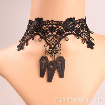 Dentelle Vintage collier avec pendentif Collier croix